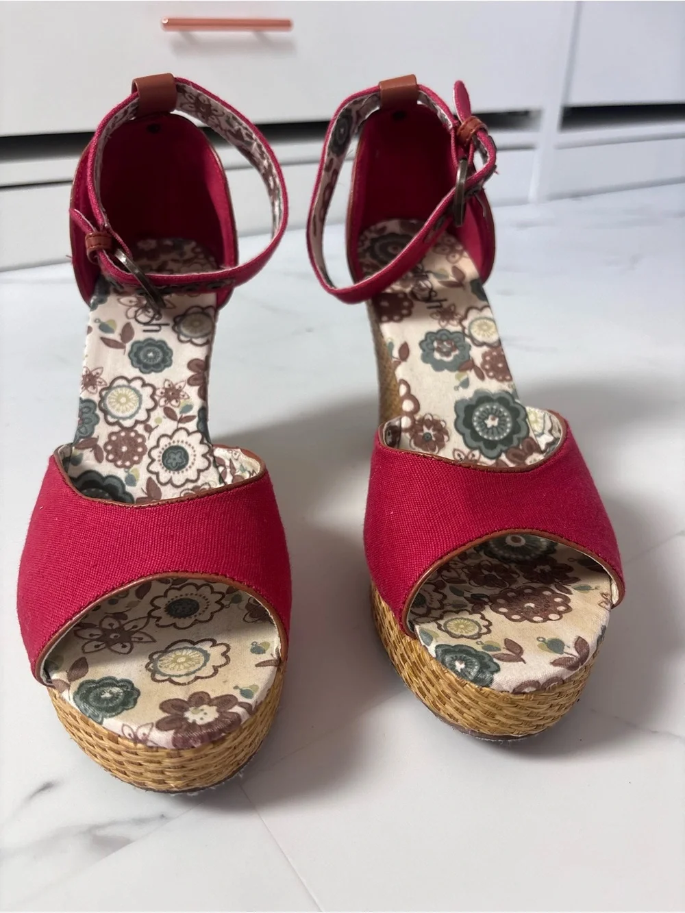Red Espadrille Wedge Sandals Refresh Floral Platform Ankle Strap Boho Size 9